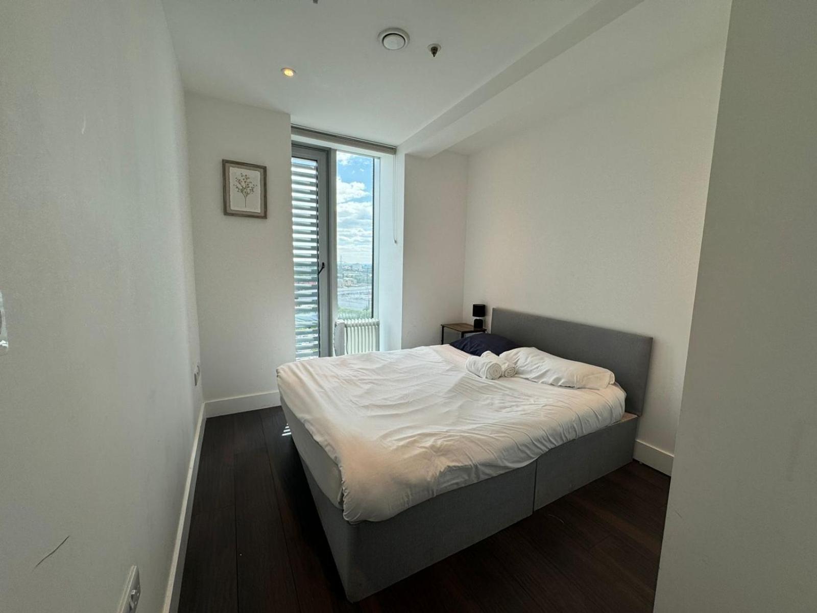 Cozy One Bedroom Flat 20 Mins Central London Bp142 Buitenkant foto